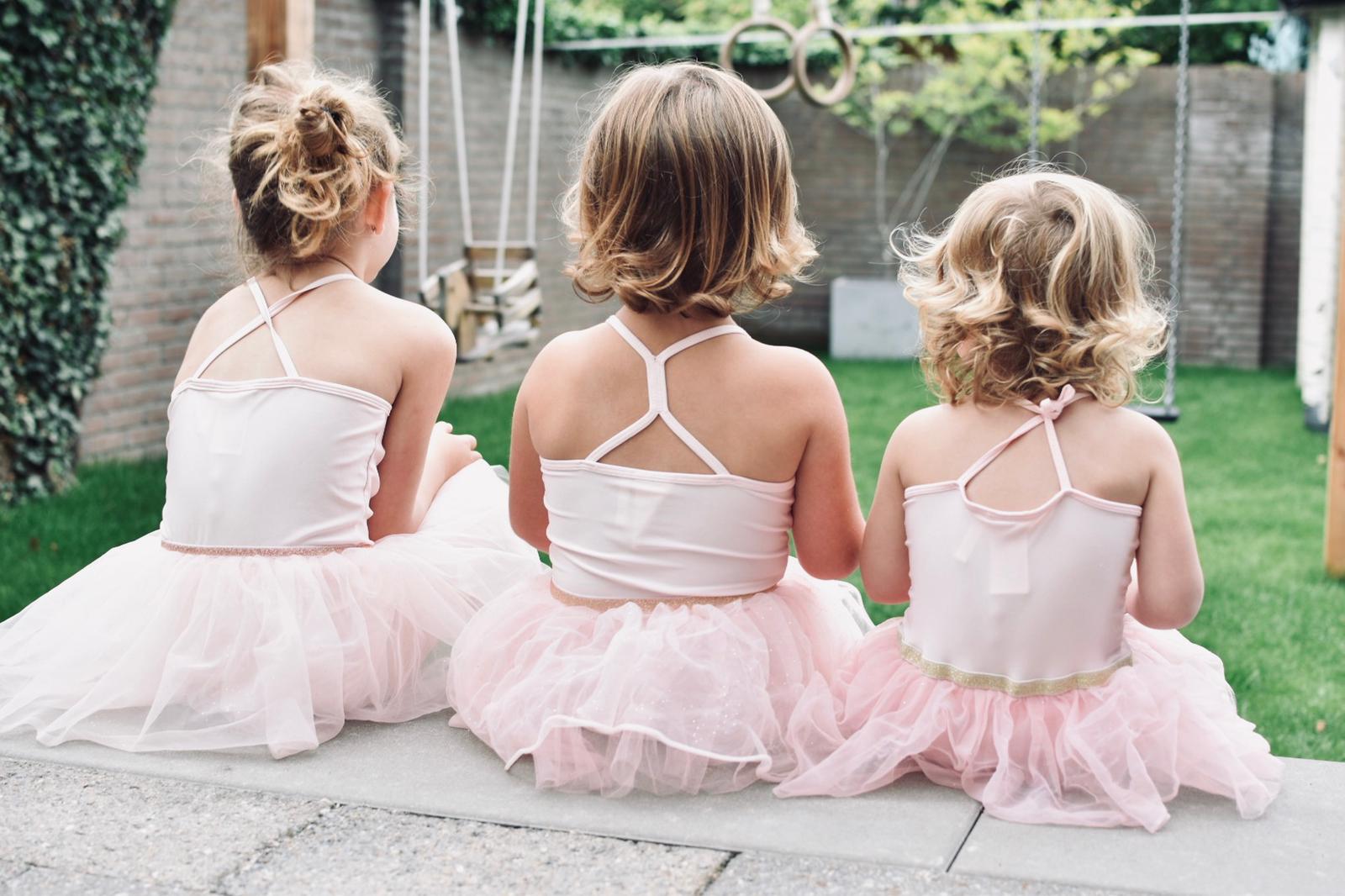 215c9a27-43c9-4dc2-8126-b89b16a01e07